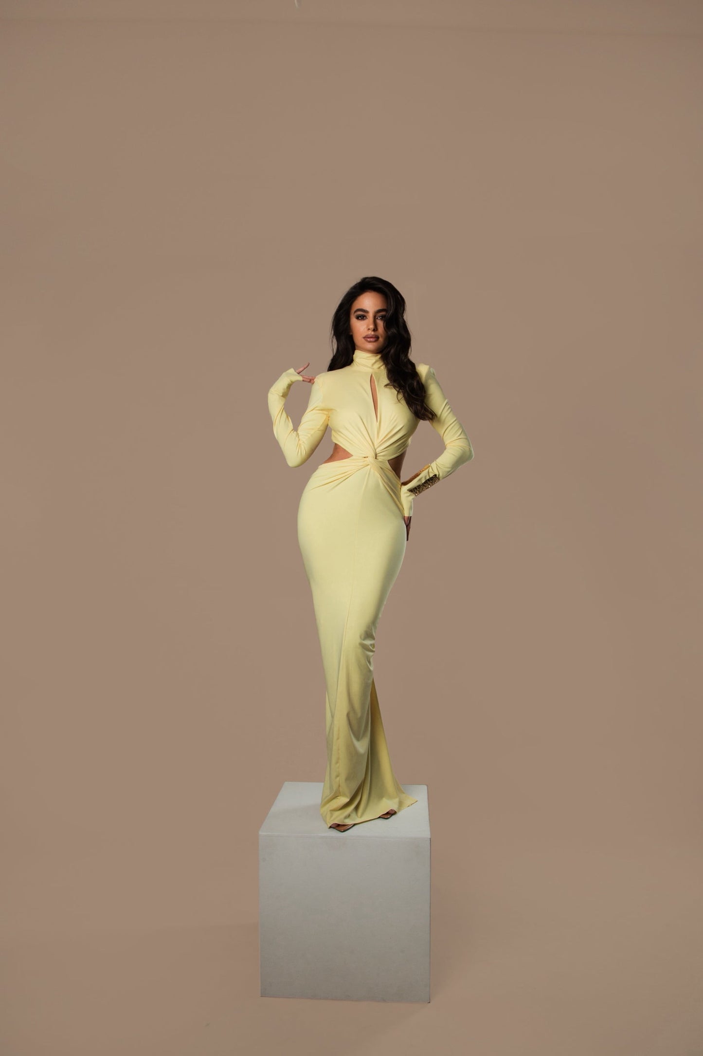 Robe Aura Jaune Clair